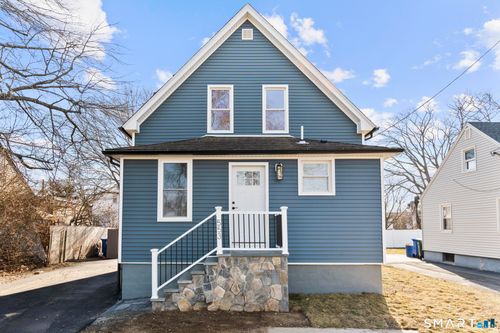 553 Birdseye St, Stratford, CT, 06615-6909 | Card Image