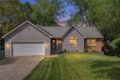99 Arlington Ave, Franklin, OH, 45005-1573 | Card Image