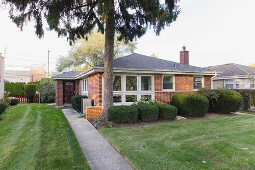 4440 Palma Place, Skokie, IL, 60076 | Card Image