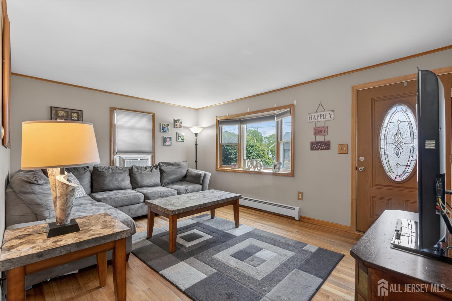 Residential in Woodbridge Proper 3