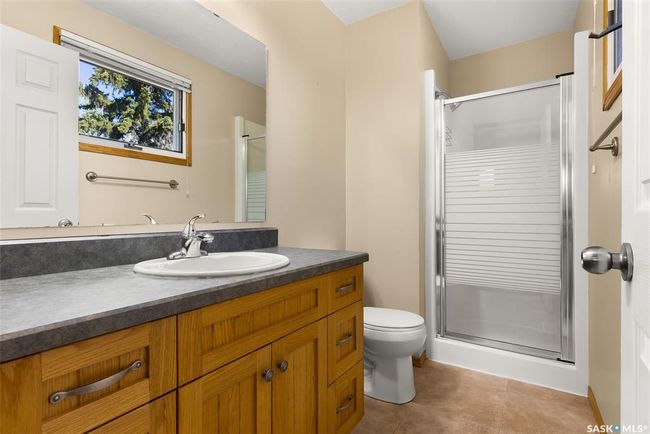 227 &amp; 229 Lakeview Ave, House other with 2 bedrooms, 2 bathrooms and 12 parking in Silton SK | Image 19
