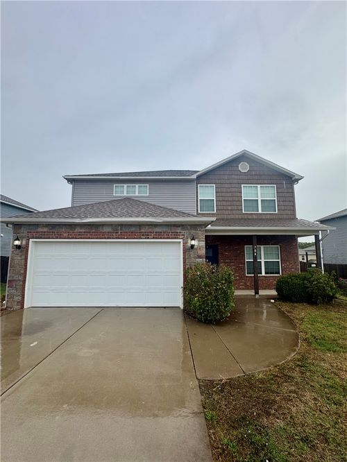 704 Sw Loudon Dr, Bentonville, AR, 72712-3106 | Card Image