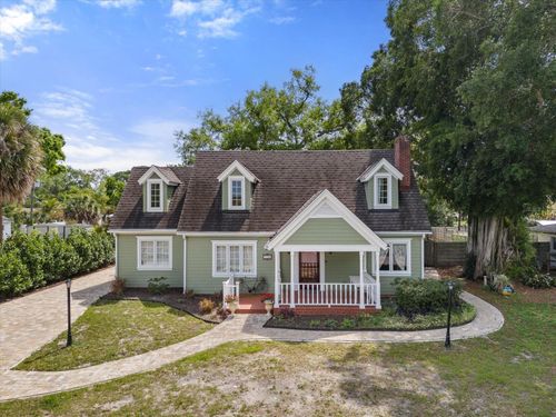 7754 Westmoreland Dr, SARASOTA, FL, 34243-1921 | Card Image