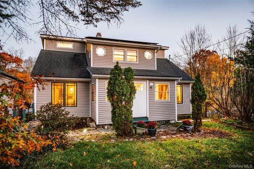 165 High Falls Road Ext, Catskill, NY, 12414-5646 | Card Image
