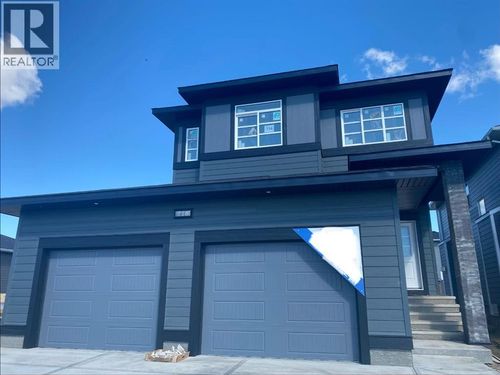 716 Mandalay Blvd, Carstairs, AB, T0M0N0 | Card Image