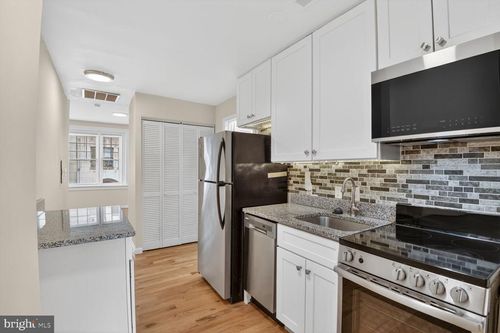 apt-5-1648 Park Rd Nw, WASHINGTON, DC, 20010-2187 | Card Image
