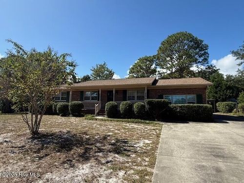 209 Shamrock Dr, Wilmington, NC, 28409-8034 | Card Image