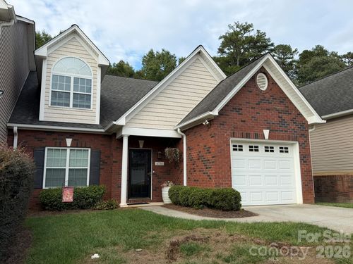 8-4746 Braxton Gate Ln, Hickory, NC, 28602-9160 | Card Image