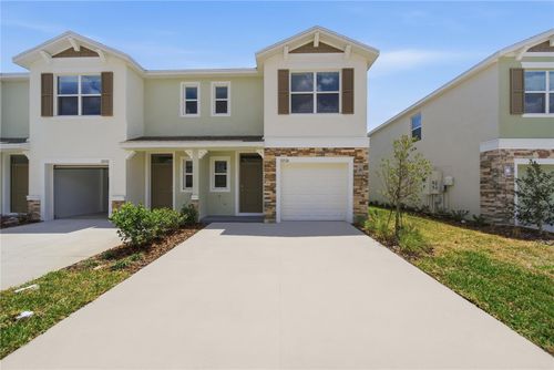 32526 Midsummer Night Ln, WESLEY CHAPEL, FL, 33543-7697 | Card Image