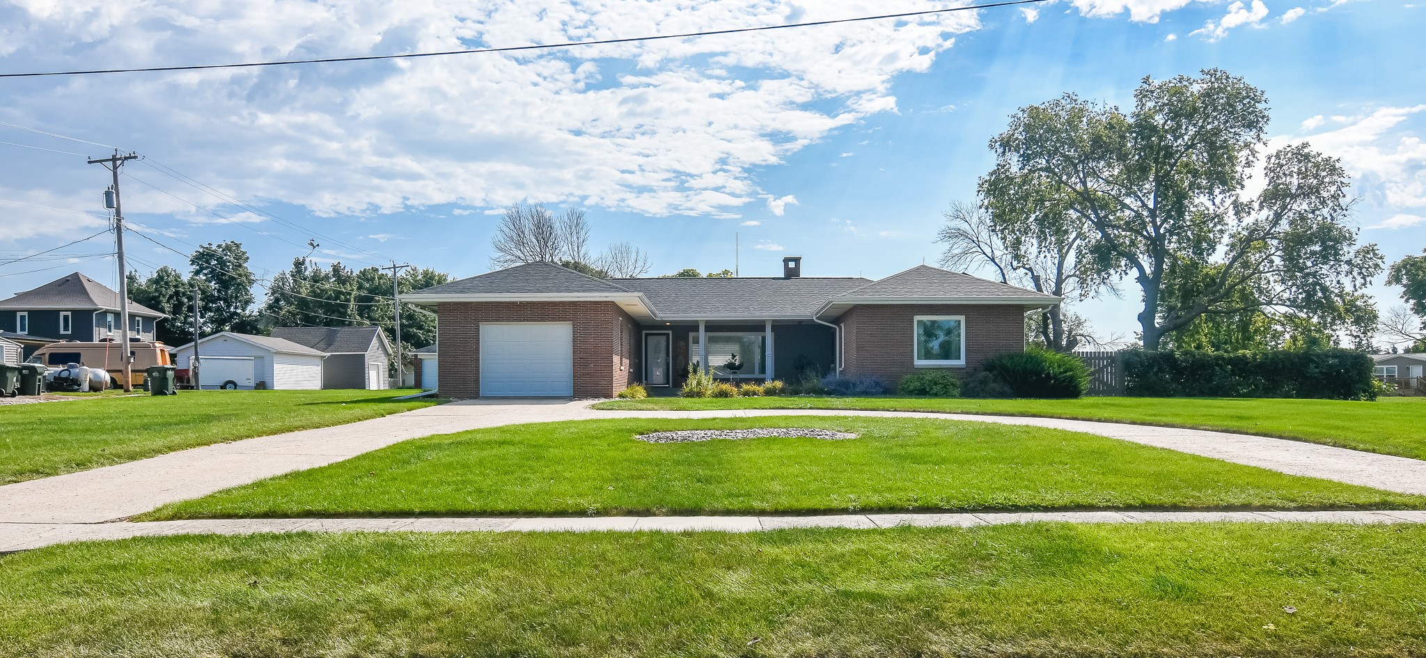 Harrison Ave, Baxter, IA 50028