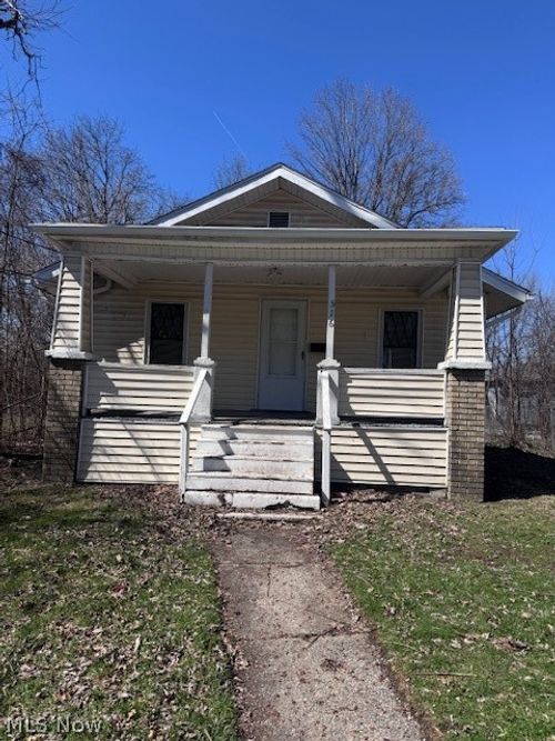 516 Wildwood Ave, Akron, OH, 44320-3006 | Card Image