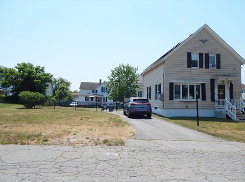 288 Irvington St, New Bedford, MA, 02745-5137 | Card Image