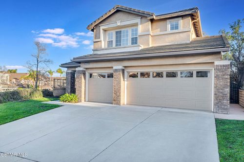 2016 Magpie Ct, Newbury Park, CA, 91320-6544 | Card Image