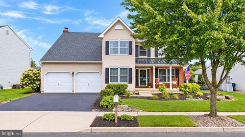 105 Mill Race Dr, Easton, PA, 18045-7463 | Card Image