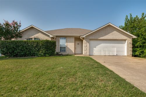 330 Mesquite Hill Drive, Arlington, TX, 76002 | Card Image