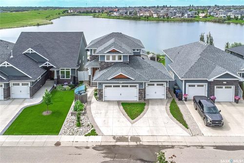 822 Pringle Cove, Saskatoon, SK, S7T0V3 | Card Image