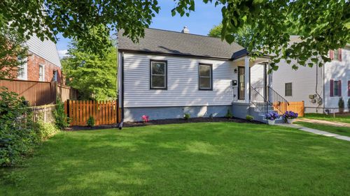 5633 Jamestown Rd, HYATTSVILLE, MD, 20782-3715 | Card Image