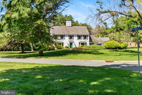25 Arvida Dr, Pennington, NJ, 08534-2106 | Card Image