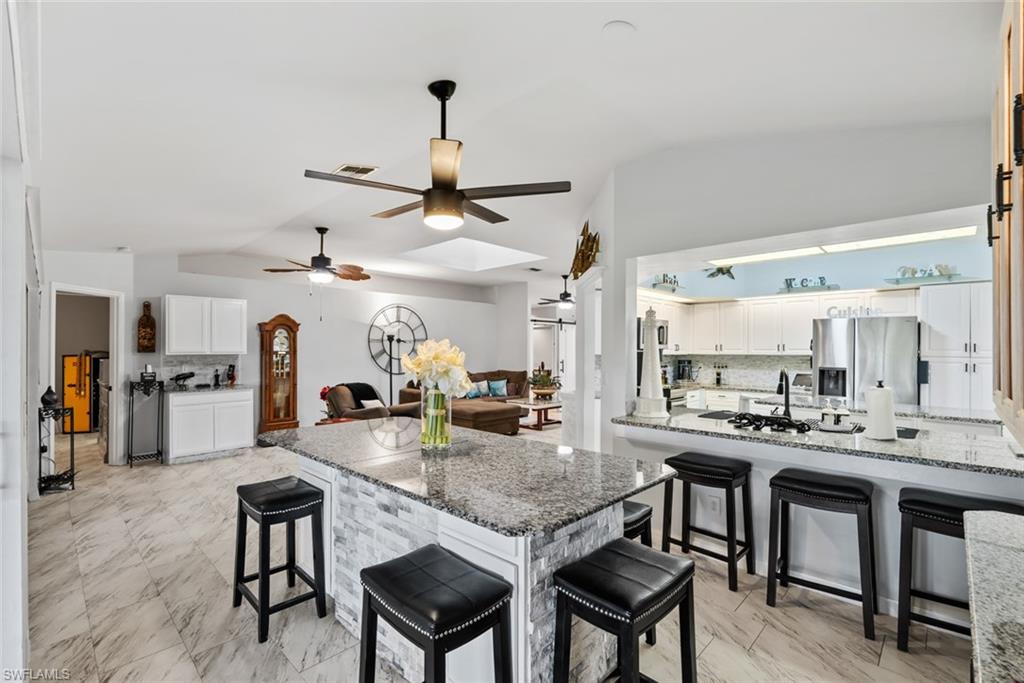 Residential in NORTH FORT MYERS 3