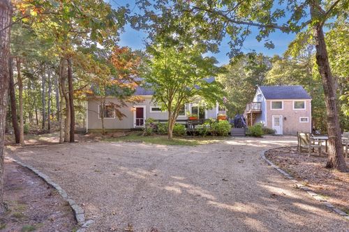 10 Dory Cir, Edgartown, MA, 02539-7419 | Card Image