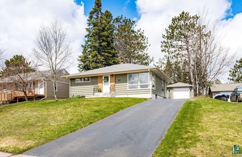 335 W Winona St, Duluth, MN, 55803 | Card Image