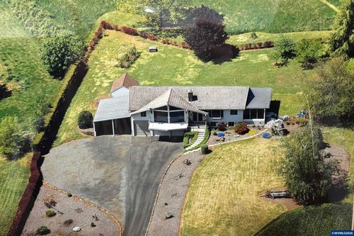 7955 Zion Ct Se, Turner, OR, 97392-9582 | Card Image