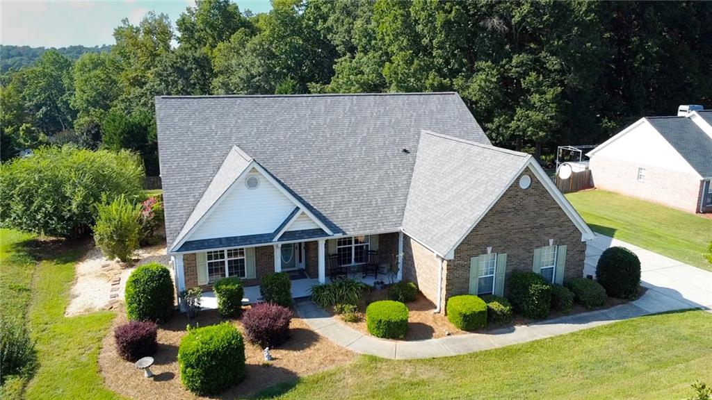 Crystal Meadow Dr, Winder, GA 30680