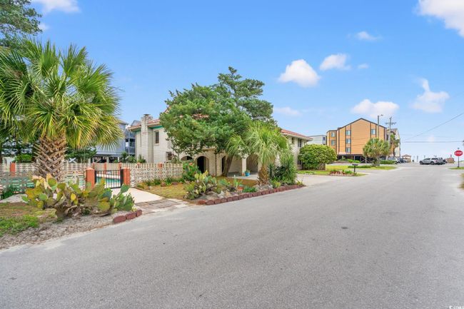 807 N Waccamaw Dr, House other with 6 bedrooms, 5 bathrooms and 14 parking in Murrells Inlet SC | Image 6