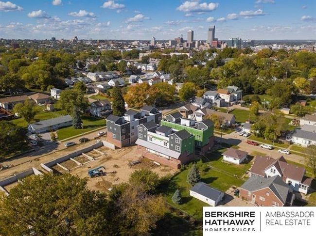 1917 Dahlman Rows Plz, Townhouse with 2 bedrooms, 3 bathrooms and 2 parking in Omaha NE | Image 36