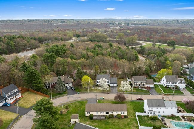 79 Ledgeview Dr, House other with 3 bedrooms, 3 bathrooms and 4 parking in Norwood MA | Image 34