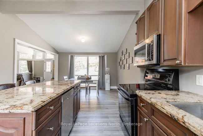 89 Argyle St, House other with 2 bedrooms, 1 bathrooms and 10 parking in Melancthon ON | Image 11