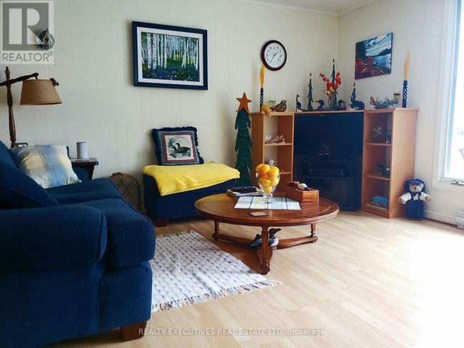 7 B1 Rd, House other with 3 bedrooms, 2 bathrooms and 3 parking in Lombardy ON | Image 19