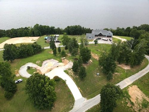 148 Overlook Rdg, Big Sandy, TN, 38221-3053 | Card Image