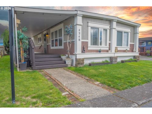 4348 Essex St Se, Salem, OR, 97317-6233 | Card Image