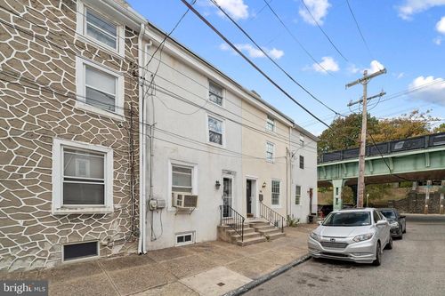 108 Roxborough Ave, PHILADELPHIA, PA, 19127-1509 | Card Image