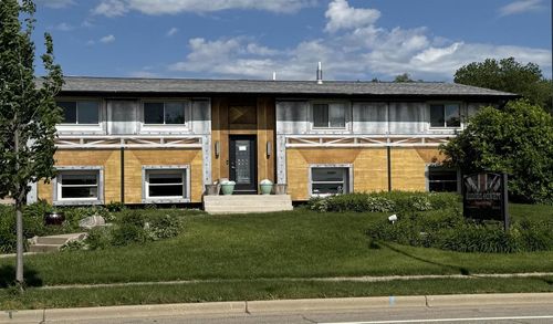 433 Grand Canyon Dr, Madison, WI, 53719-1001 | Card Image