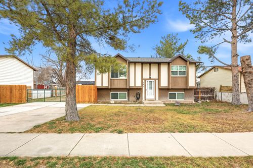 361 Main St, Grantsville, UT, 84029-9565 | Card Image