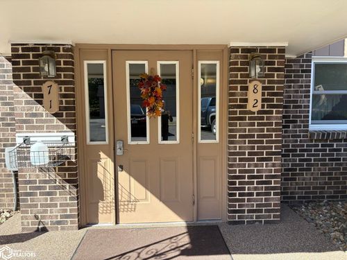 7 Oak Knoll Rd, Red Oak, IA, 51566-1755 | Card Image