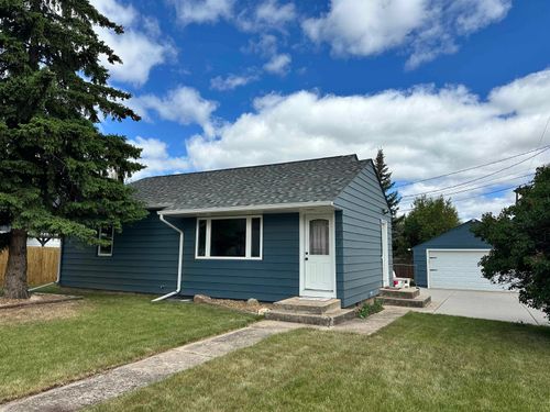 1031 Tilford St, Sturgis, SD, 57785-2338 | Card Image