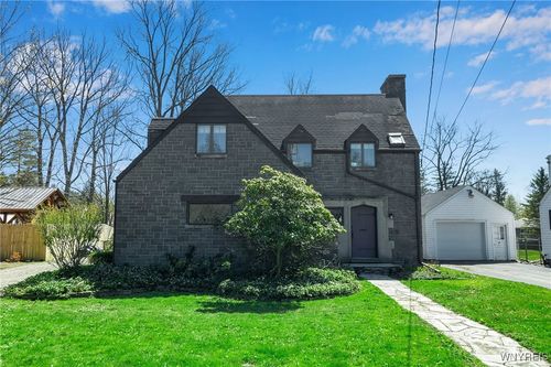305 Girard Ave, East Aurora, NY, 14052-1305 | Card Image