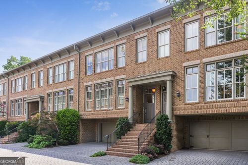 805 Highland Green Way Ne, Atlanta, GA, 30306-5212 | Card Image