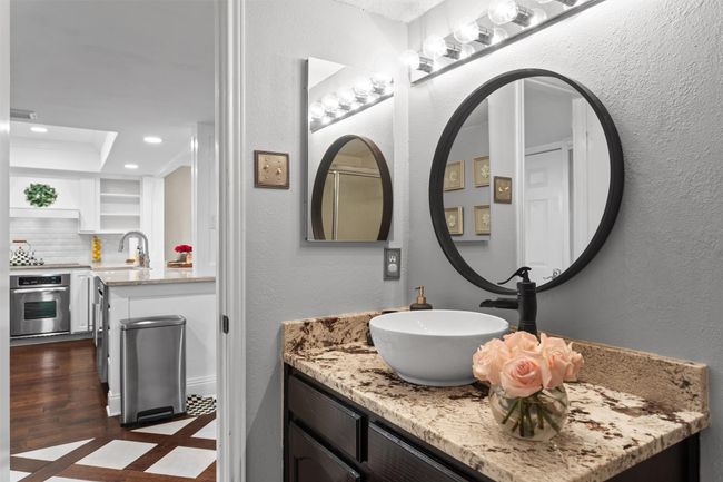 APT-139 - 8511 Westover Ct, Condo with 2 bedrooms, 2 bathrooms and null parking in Granbury TX | Image 19