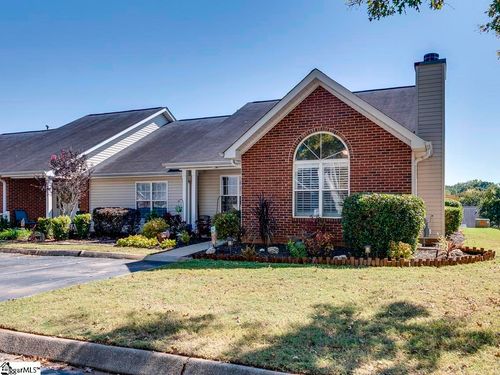 306 Woodruff Park Ln, Simpsonville, SC, 29681-7269 | Card Image