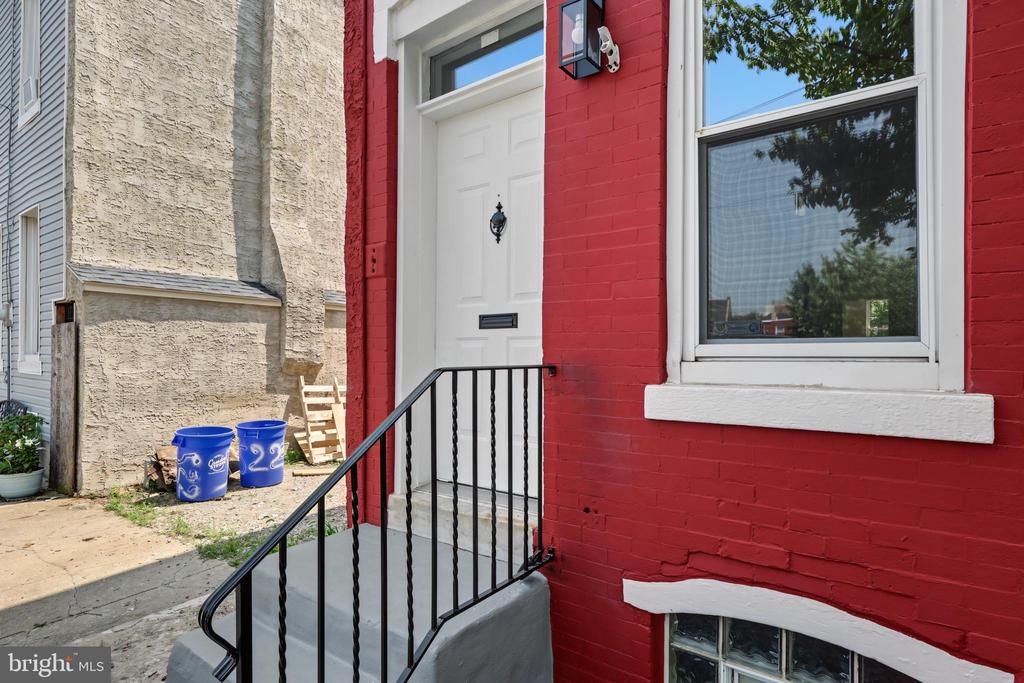 Residential in CAMDEN 4
