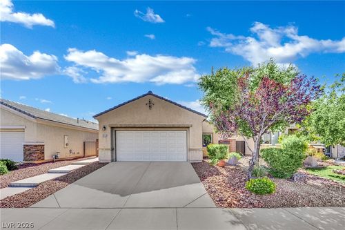 6633 Scavenger Hunt St, North Las Vegas, NV, 89084-2681 | Card Image