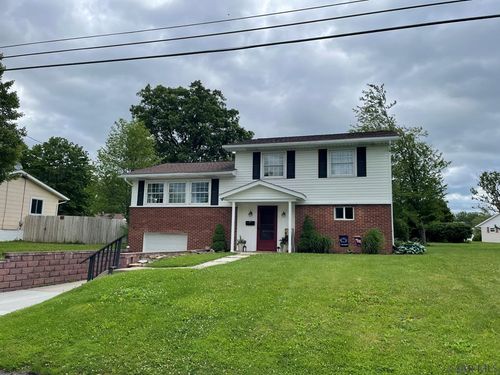 1223 Elgin Dr, Johnstown, PA, 15904-3717 | Card Image