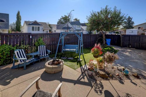 115 Aberfoyle Close Ne, Calgary, AB, T2A6T4 | Card Image