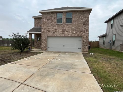 111 Sundrop Trl, New Braunfels, TX, 78130-7416 | Card Image