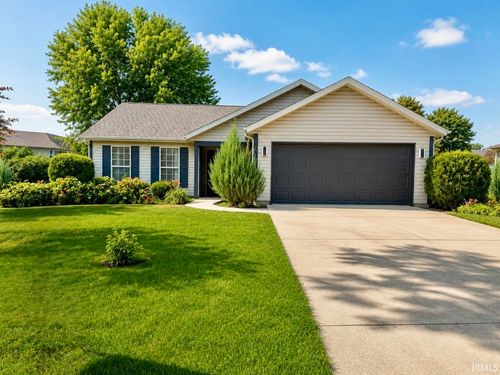 404 Heritage Dr, Delphi, IN, 46923-1921 | Card Image