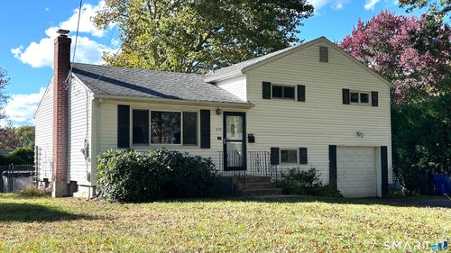 210 Brentwood Rd, Newington, CT, 06111-2511 | Card Image